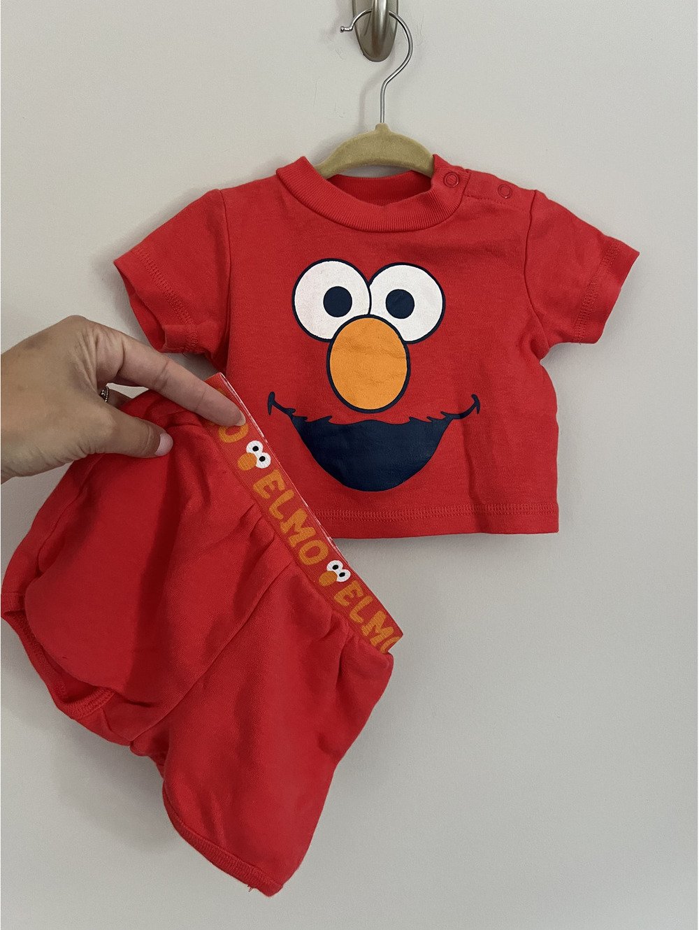 Vintage Y2K Sesame Street Elmo Short Sleeve Shirt Shorts Set